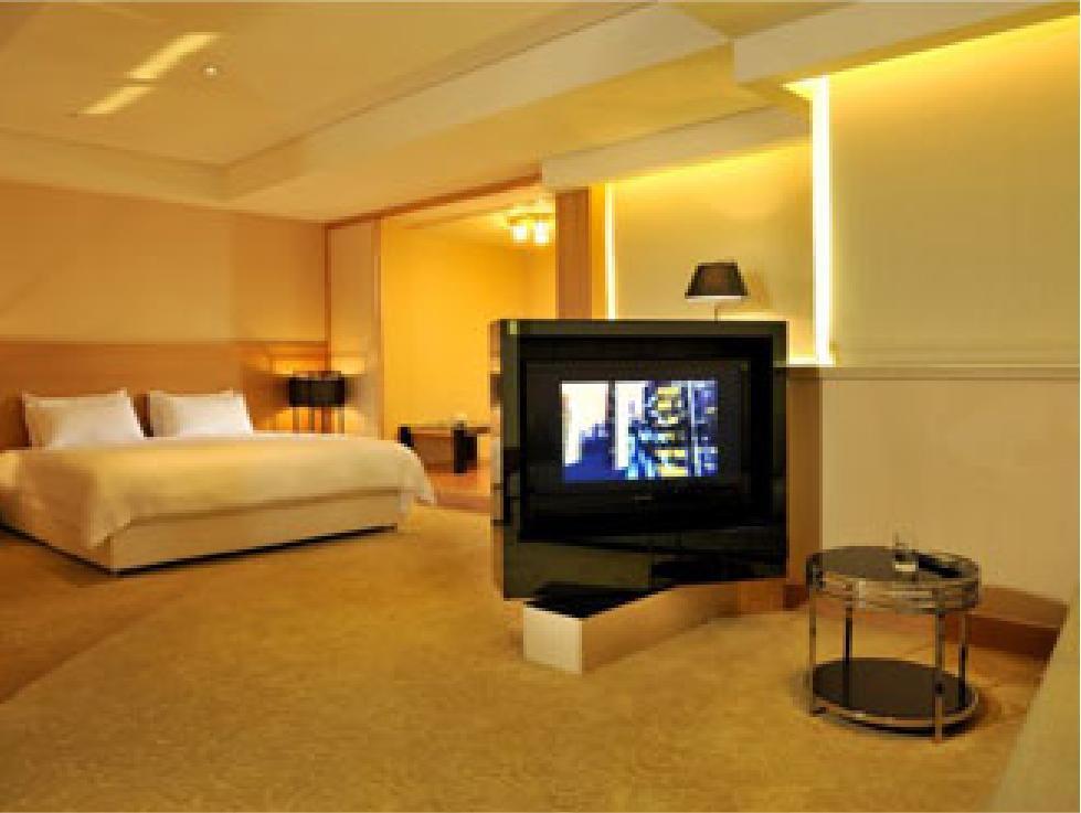 Asia Emperor Hotel Tainan Esterno foto